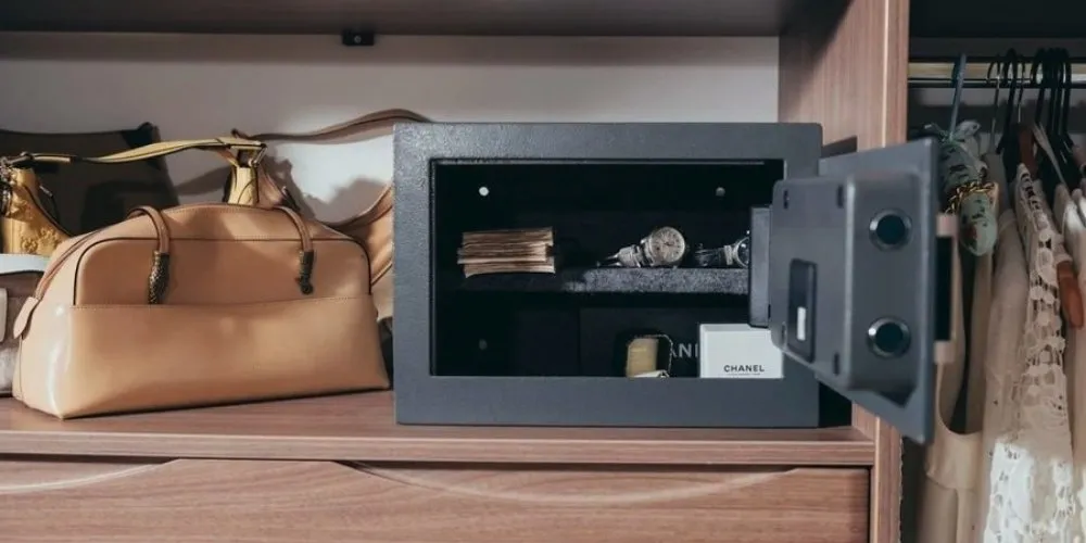 Best Safe Deposit Lockers in the UAE